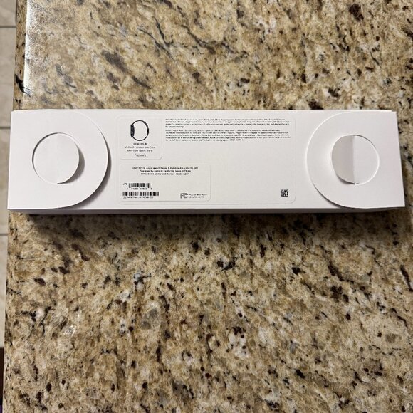 Apple Watch Series 8 EMPTY BOX Midnight with 1 large bottom strap - Picture 2 of 7